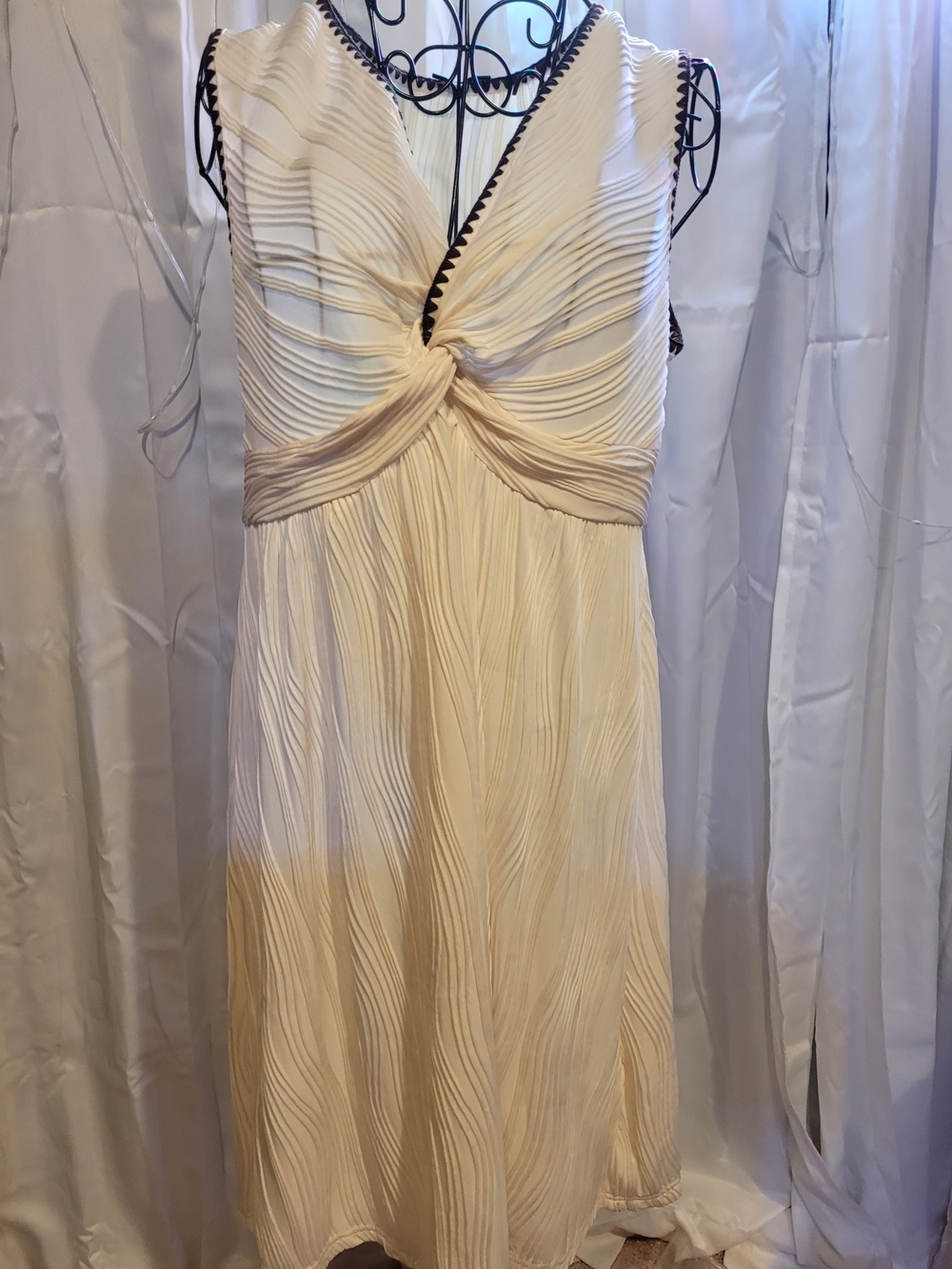 Amazon Cream Pleated Knot-Front Midi Dress with Contrast Trim